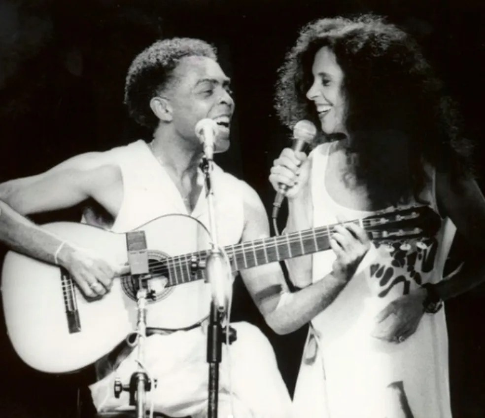 Gilberto Gil e Gal Costa juntos em show histórico.