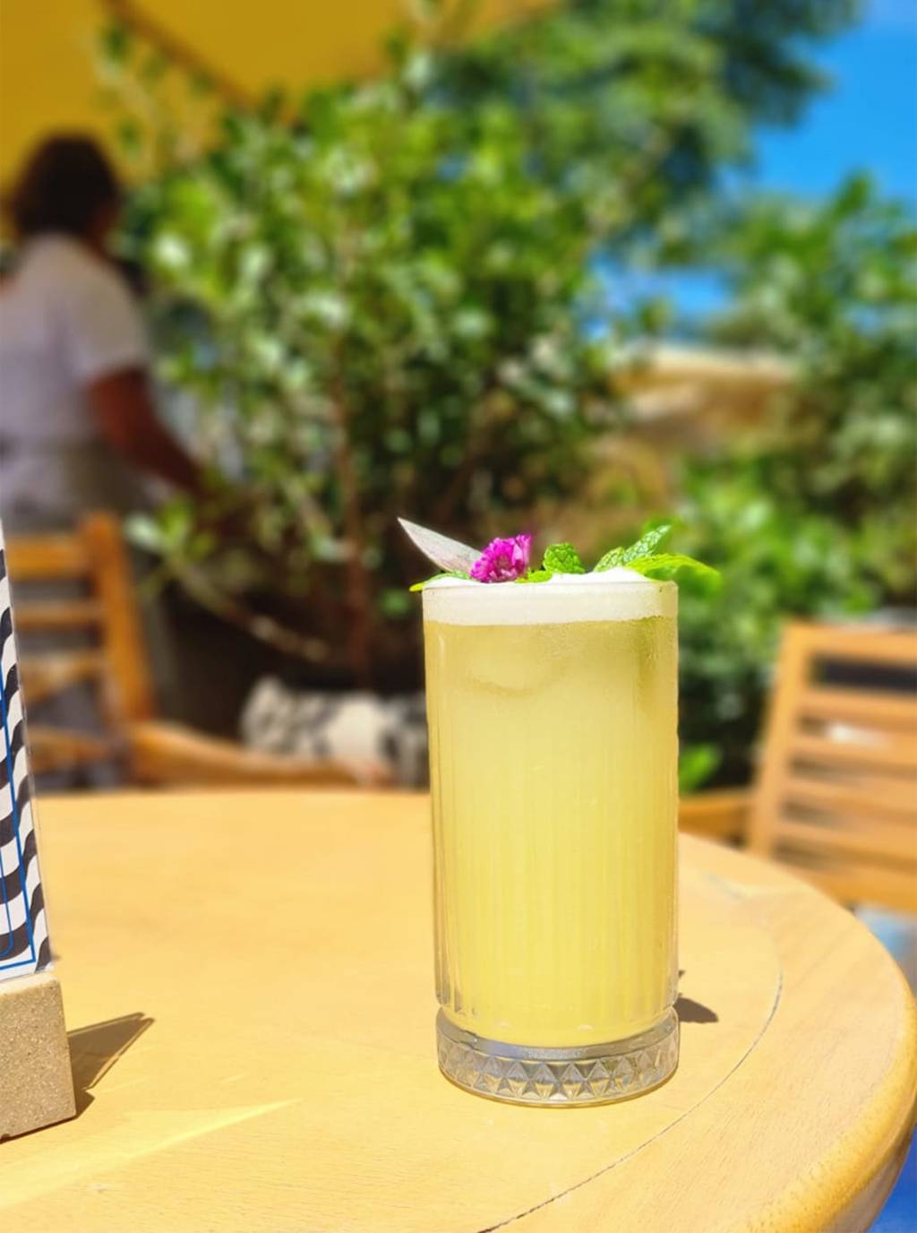 Marinho Atlântica – Abacaxinho Ideias de mocktails para o verão: aprenda a fazer drinques sem álcool