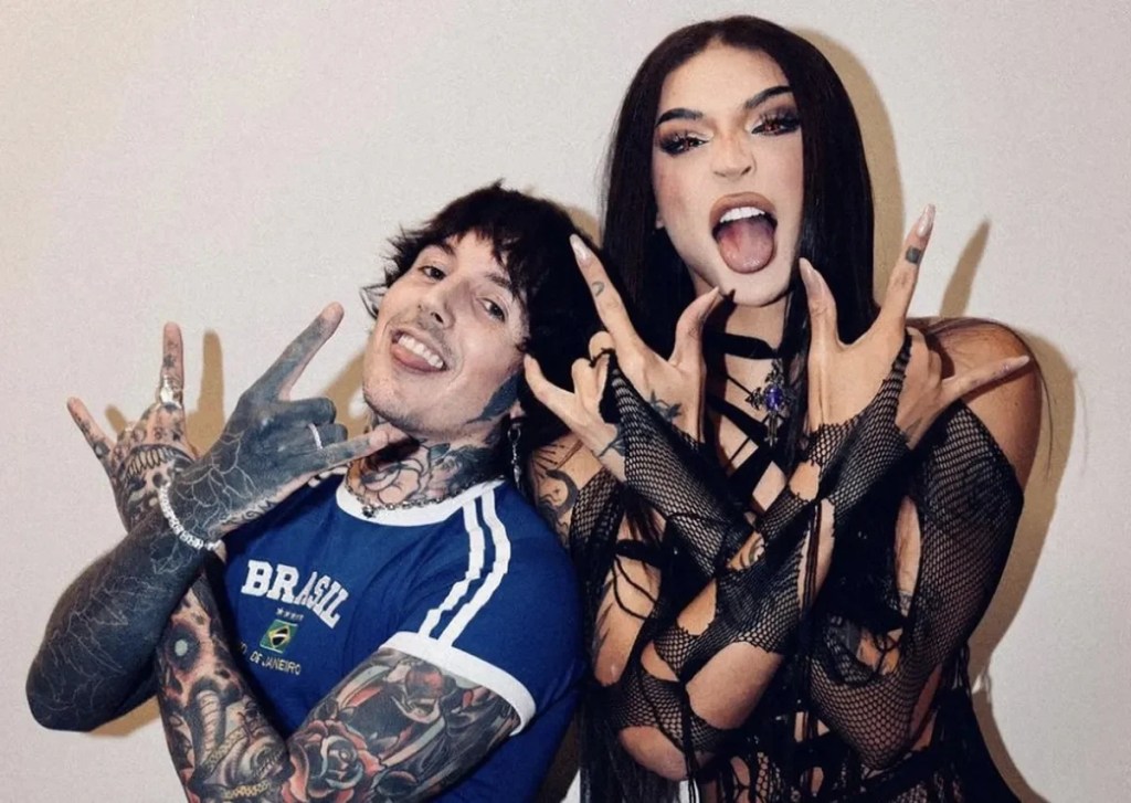 Pabllo Vittar faz aparição surpresa em show do Bring Me The Horizon; veja