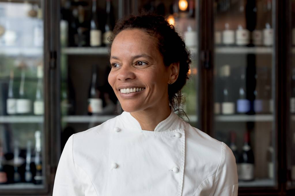 A cozinha-coração de Alessandra Montagne, chef brasileira na França