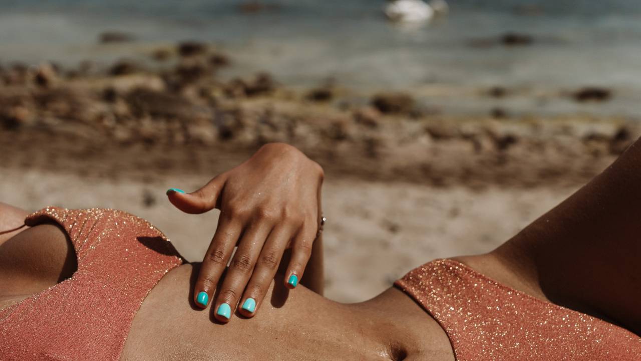 Dicas para manter uma pele bronzeada saudável
