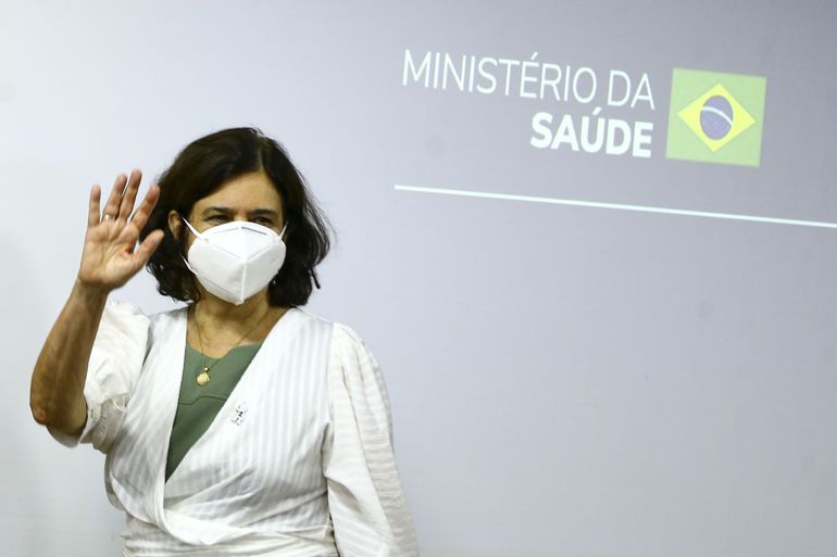 A ministra da Saúde, Nísia Trindade, durante cerimônia de investidura no cargo.