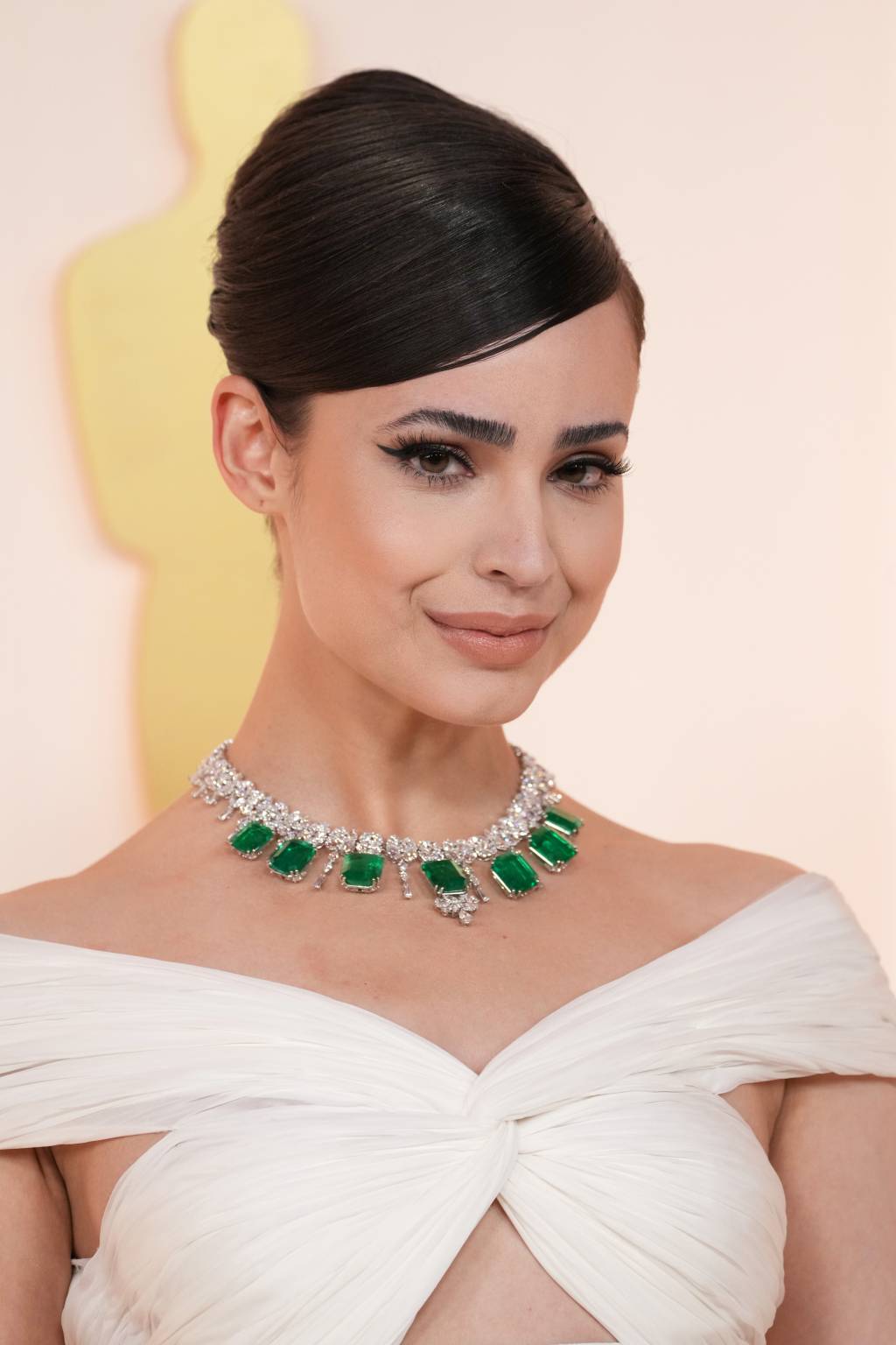 coque-sofia-carson coque Sofia Carson Oscar 2023