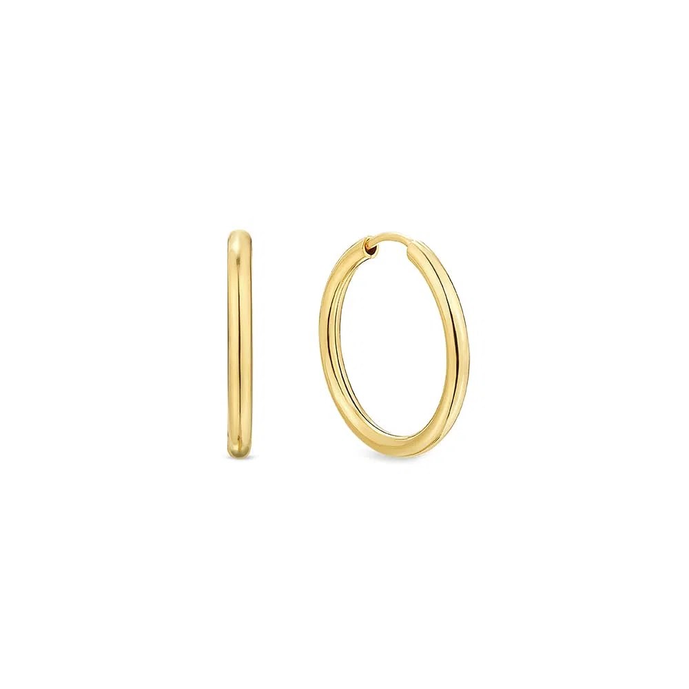 Colar com pingente de ouro