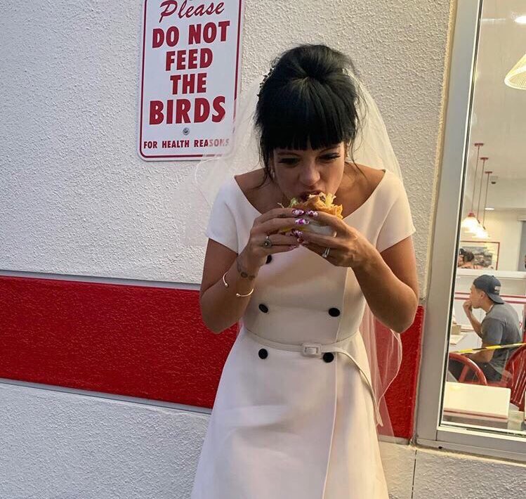 lily-allen-casamento Lily Allen teve um casamento bem anti-bride.