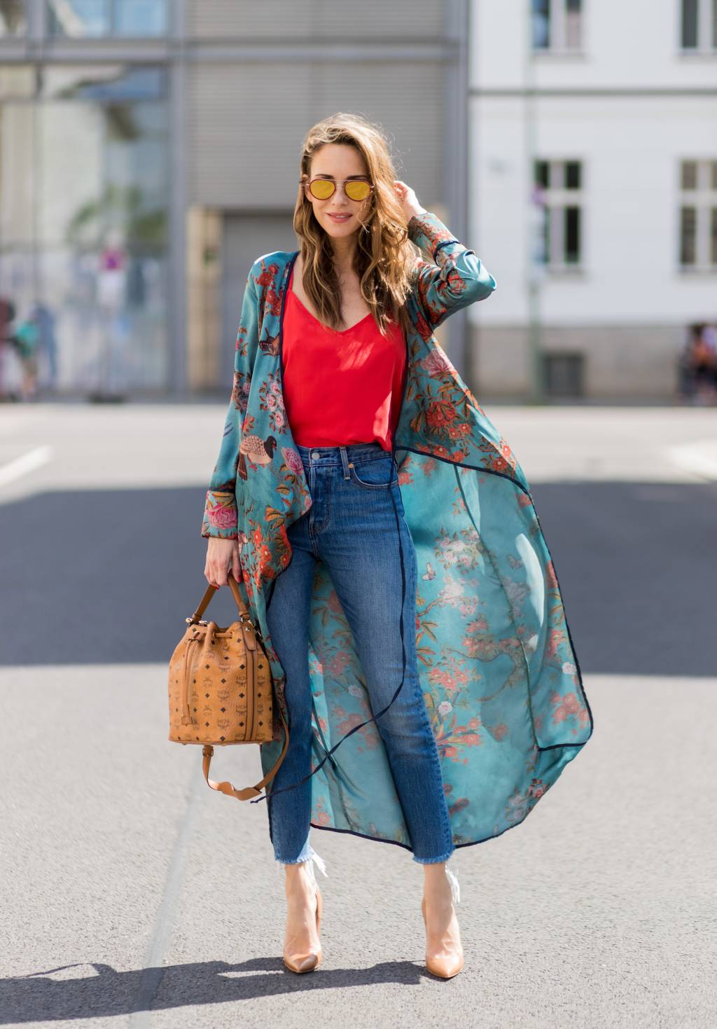 Street Style Day 5 – Mercedes-Benz Fashion Week Berlin Spring/Summer 2018 regata com kimono