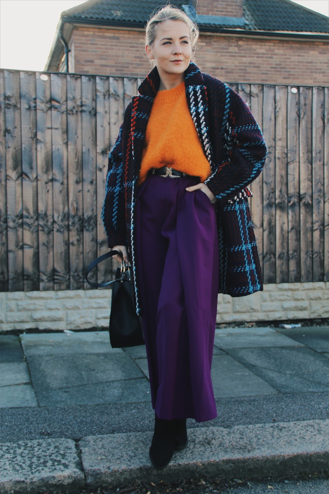 As cores do inverno 2023: laranja