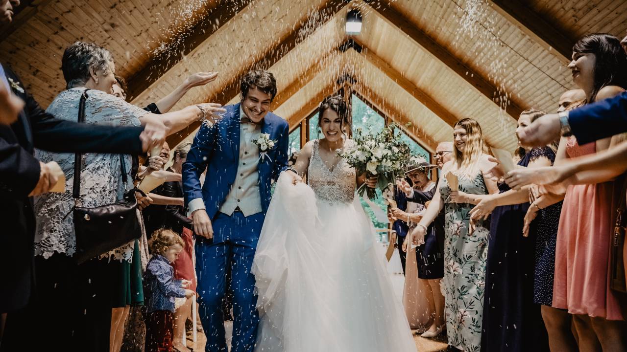 como economizar no casamento