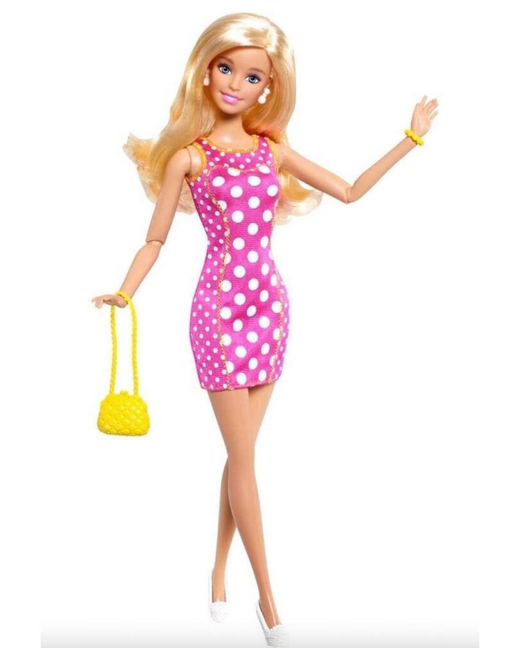 355894425_1245995852732517_984653919597238504_n A Barbie de 2015 que inspirou o look Valentino + Margot Robbie.