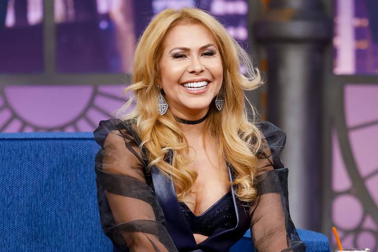 joelma-entrevista-revista-claudia Joelma sobe ao palco do Turá neste domingo.