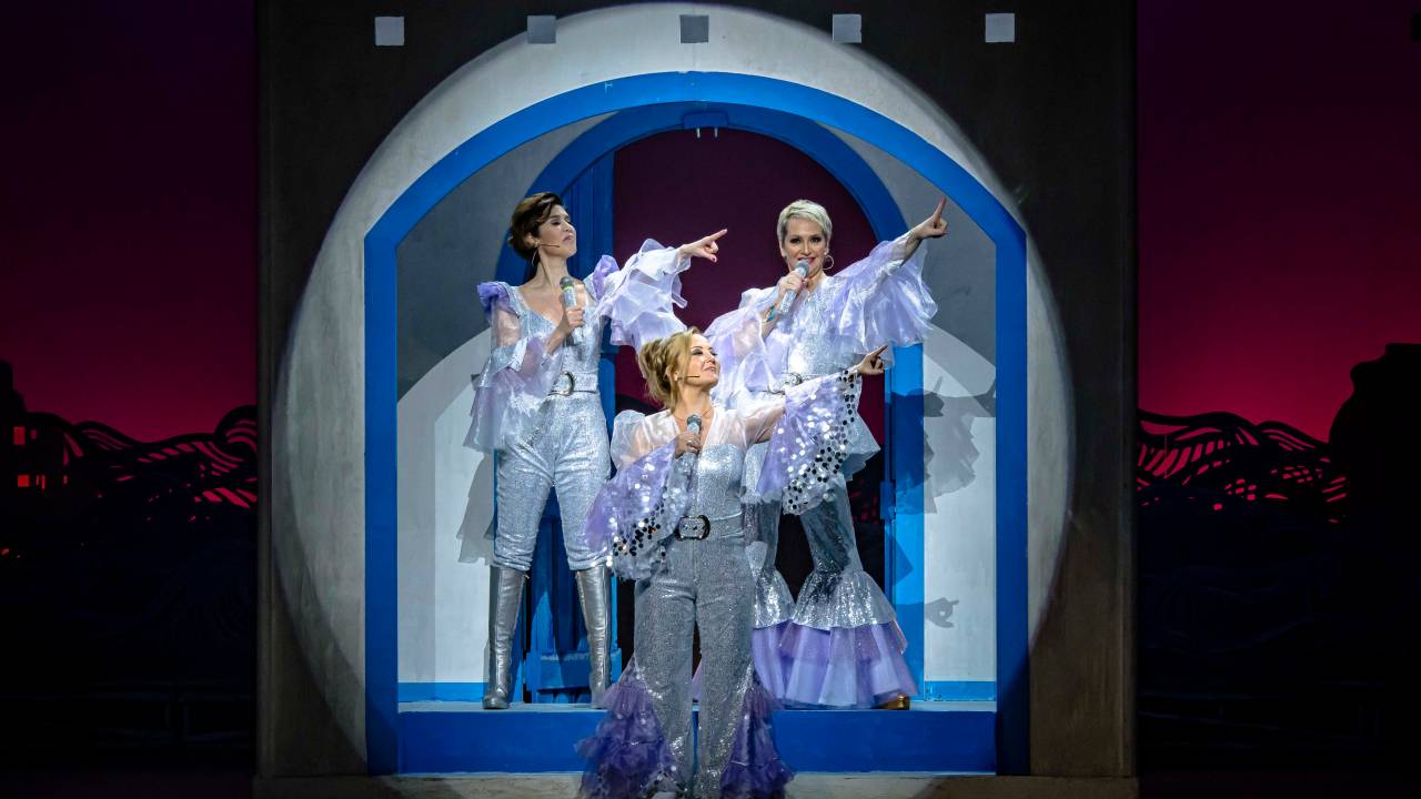 Musical de Mamma Mia! chega a São Paulo