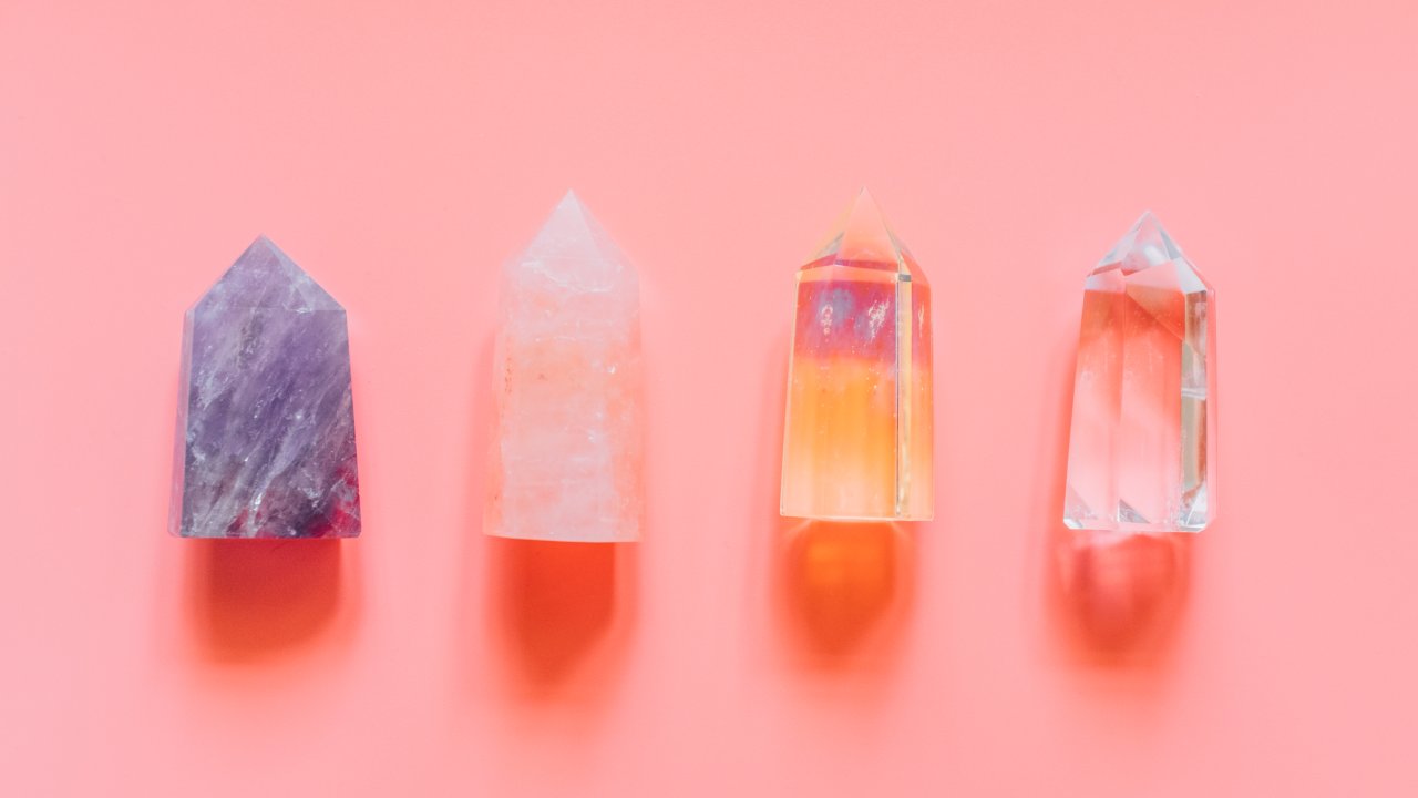 Confira os chakras que potencializam a libido.