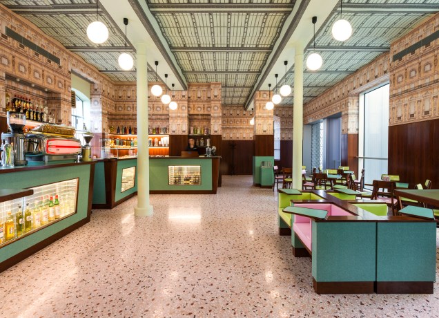Bar Luce, por Wes Anderson, em Milão Bar Luce, por Wes Anderson, em Milão