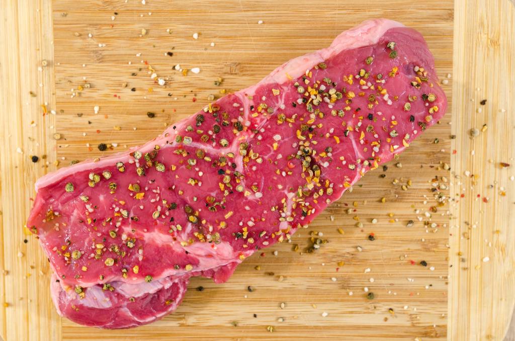 carne-ansiedade A carne é mais um dos alimentos recomendados para reduzir os sintomas da ansiedade