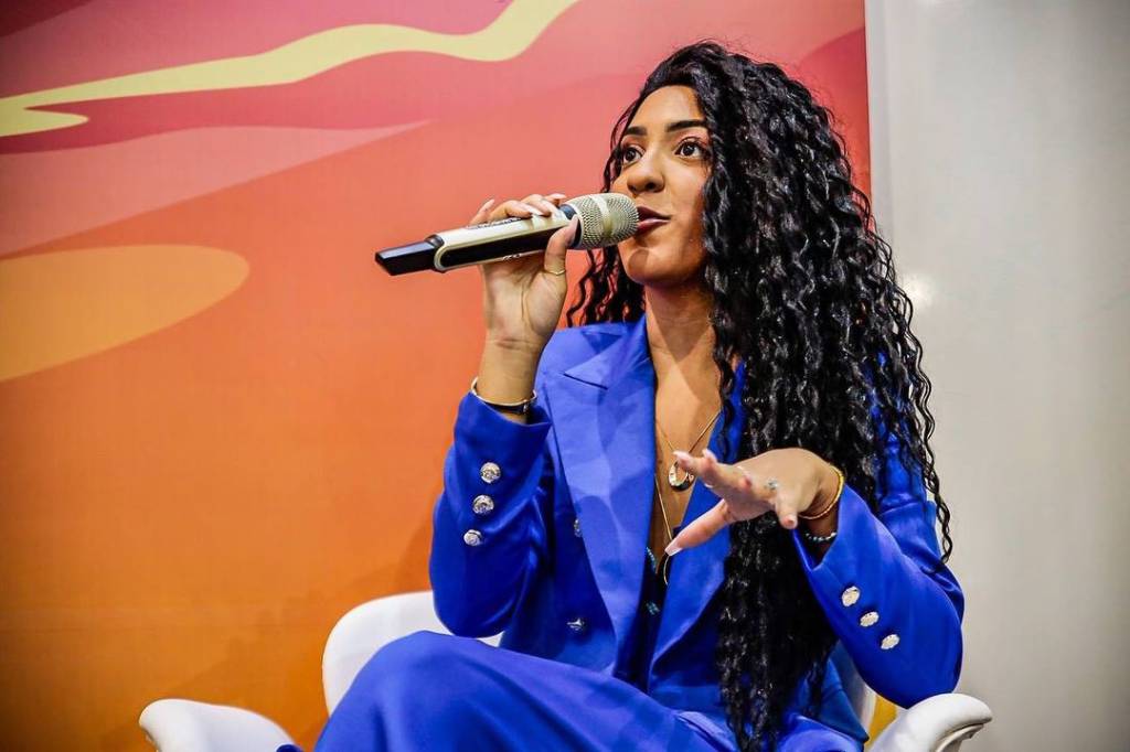 Cartão de crédito: Nath Finanças conta como usar sem apertos