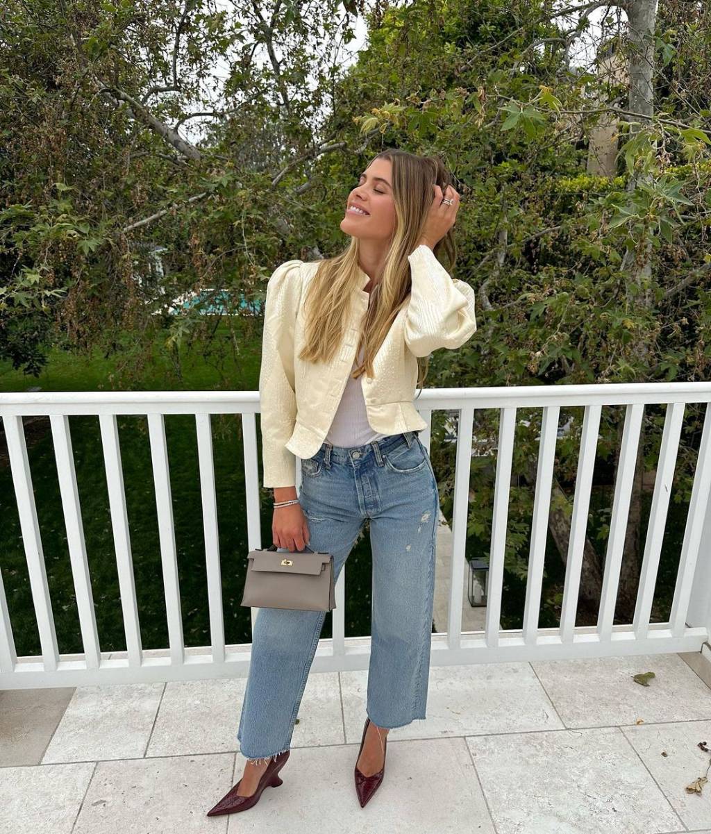Sofia-richie-roupas Sofia Richie usando calça jeans e look confortável