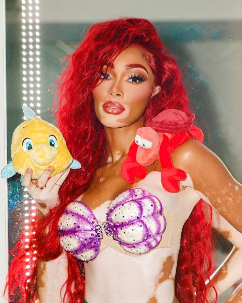 Winnie-Harlow-make-halloween-a-pequena-sereia Winnie-Harlow-make-halloween-a-pequena-sereia