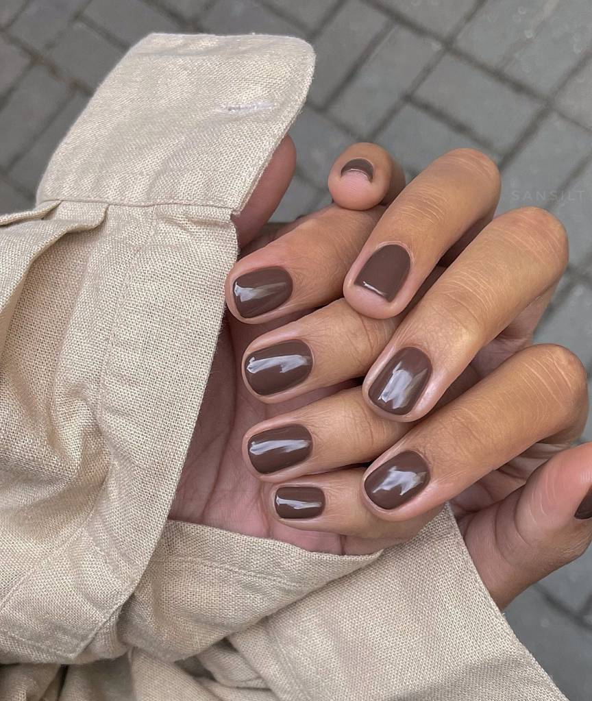 unhas-mocha-sansilt Unhas café com leite são perfeitas para as mais básicas