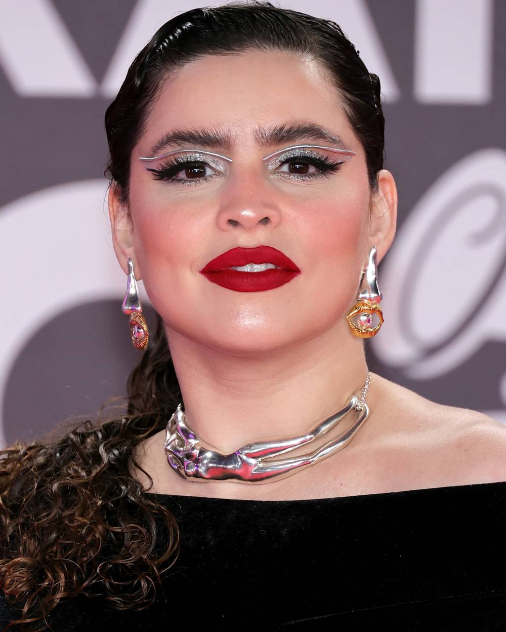 Natascha-Falcão-beleza-grammy-latino A beleza das famosas no Grammy Latino 2023