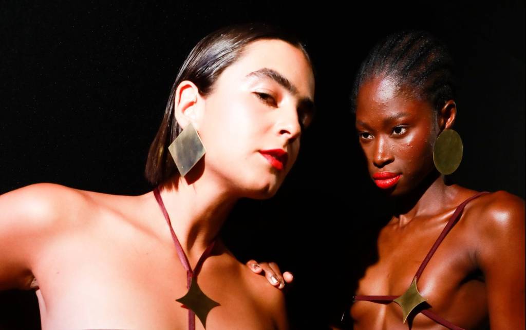 Beach Hair, cores de batom e mais tendências de make na SPFW N56