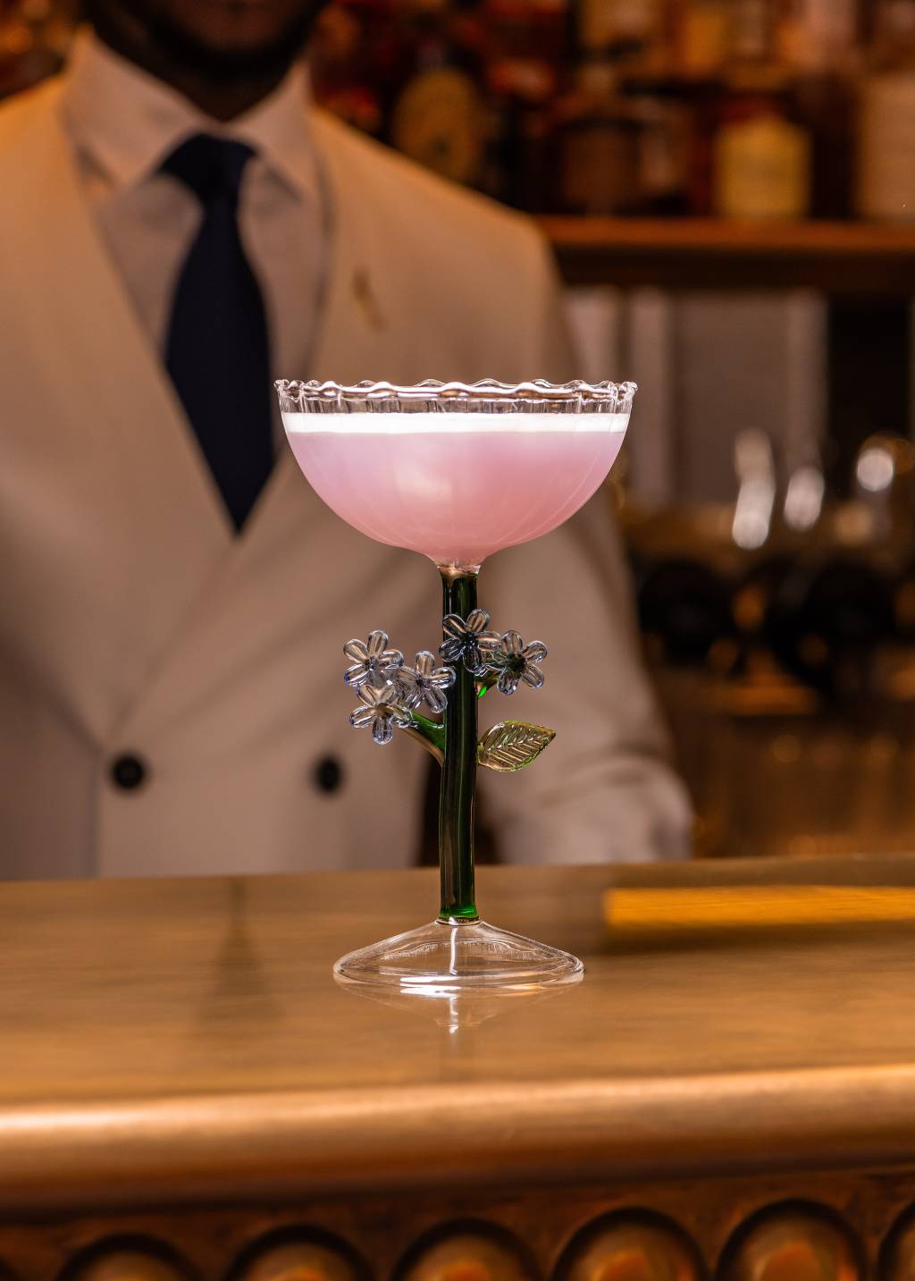 Hotel Amigo – Bar Magritte – Drink Black Magic Hotel Amigo – Bar Magritte – Drink Black Magic