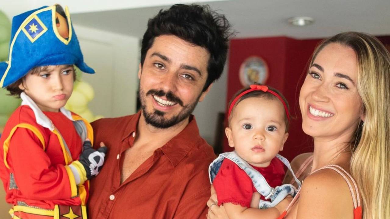 Ana Barreto, Mikael Santiago e família