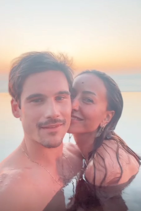 Sabrina-Sato-Nicolas-Prattes-aparecem-juntos-pela-primeira-vez-após-rumores Sabrina Sato e Nicolas Prattes