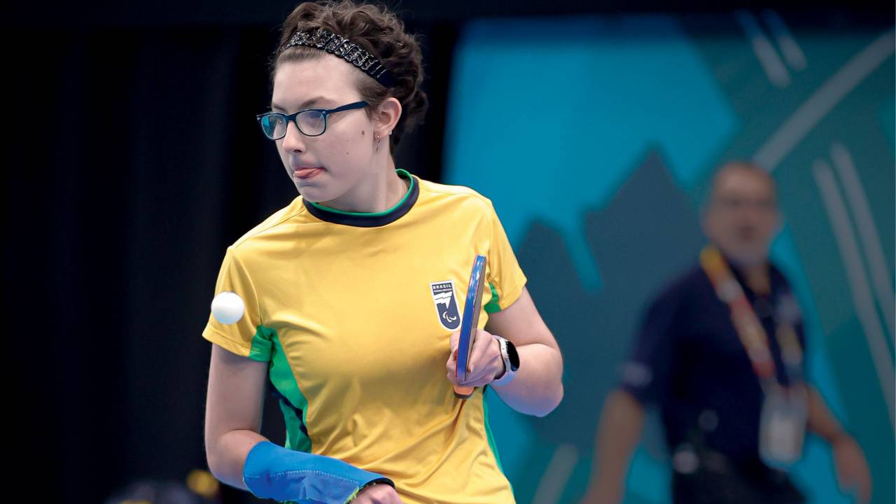 Ao infinito e além com Sophia Kelmer, pentacampeã brasileira de pingue-pongue