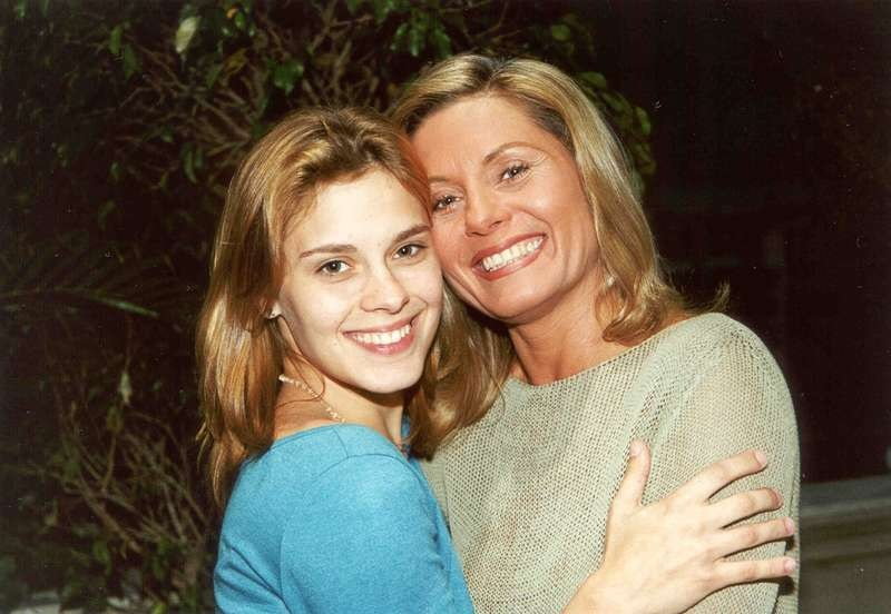 maes-novelas-laços-de-familia-helena Helena (Vera Fischer) com a filha Camila (Carolina Dieckmann) em Laços de Família