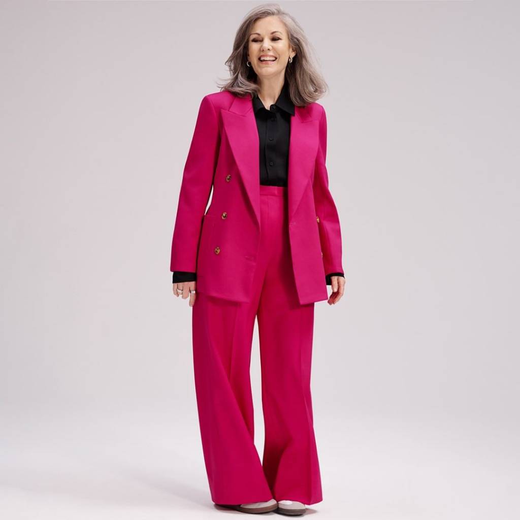 pantalona-colorida-inspirações-tênis Aprenda a melhor forma de usar calça pantalona com tênis
