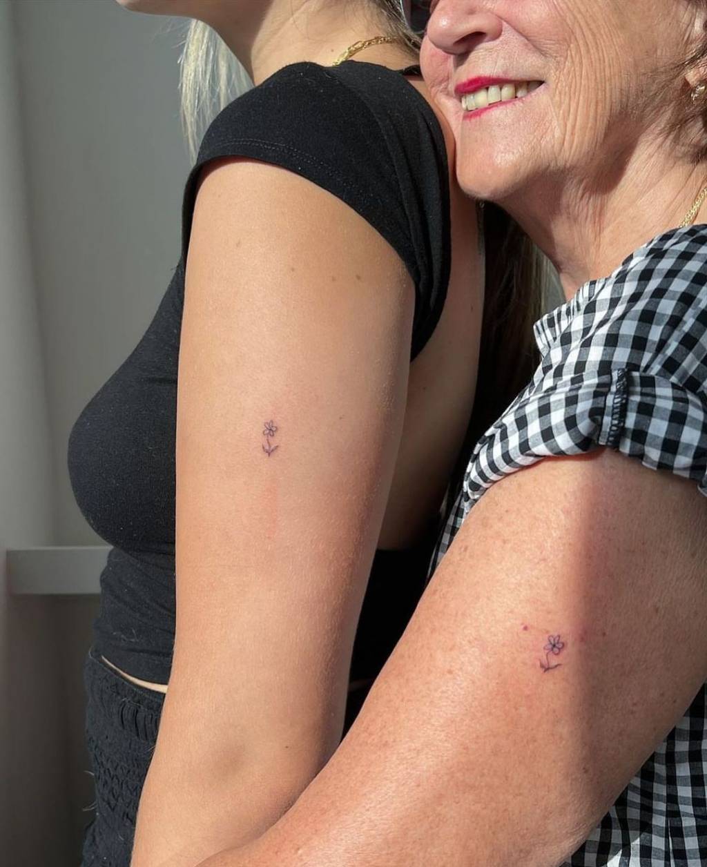 tatuagem-delicada Tatuagem delicada para fazer entre duas pessoas