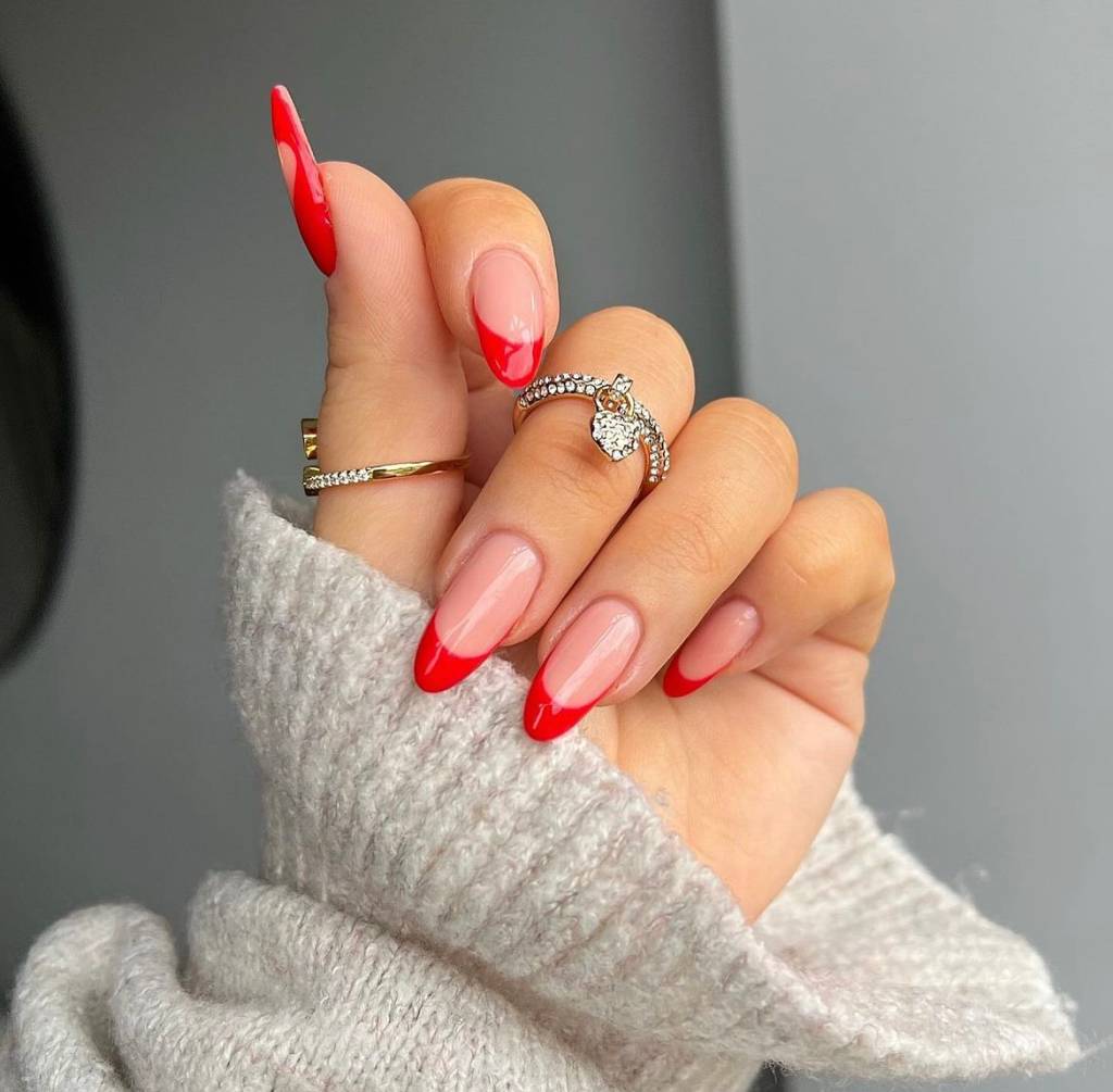 unhas-vermelhas-elegantes-para-inspirar-francesinha unhas vermelhas e elegantes