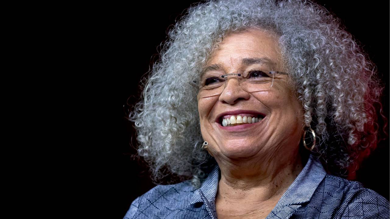 Angela Davis - Festival LED - Extrema direita no Brasil