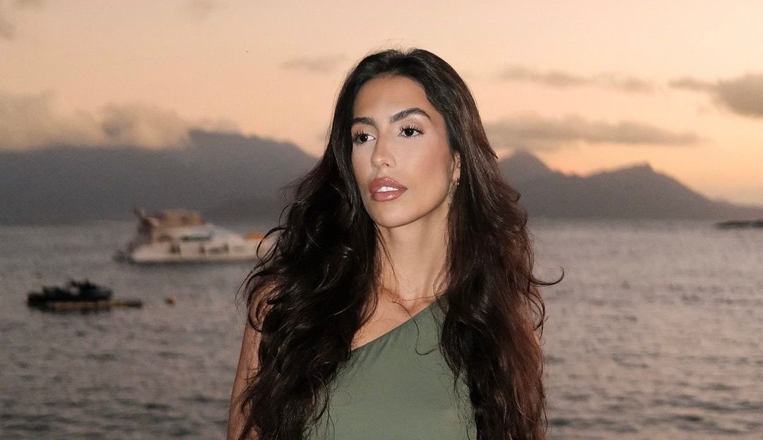 Gabi Brandt ensina como ficar cheirosa sempre