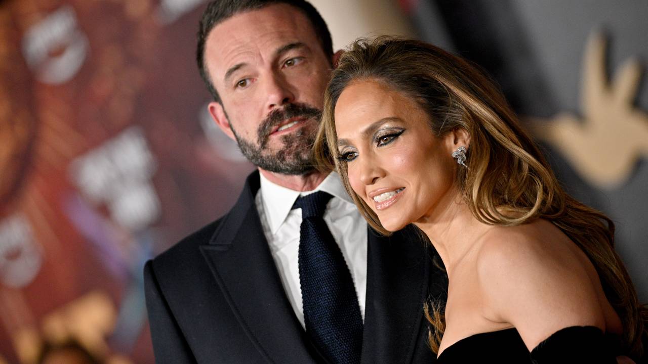 Jennifer Lopez e Ben Affleck entram com pedido de divórcio, diz site