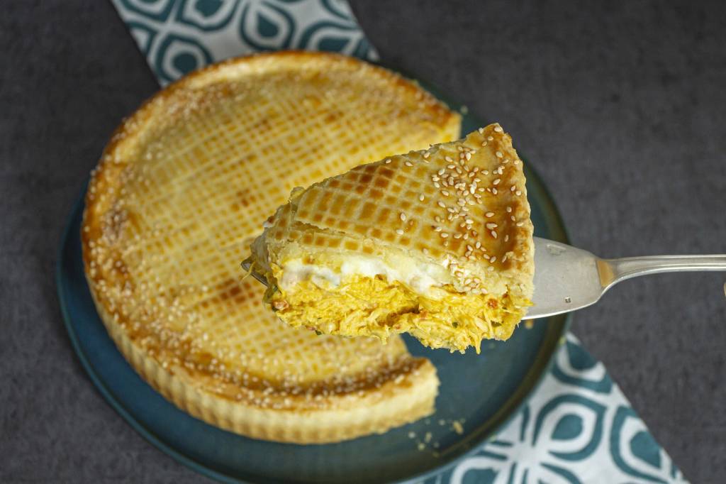 cursos-gastronomia-torta-empadao-catupiry Torta Empadão com Catupiry é uma das que se aprende no curso do Atelier Gourmand