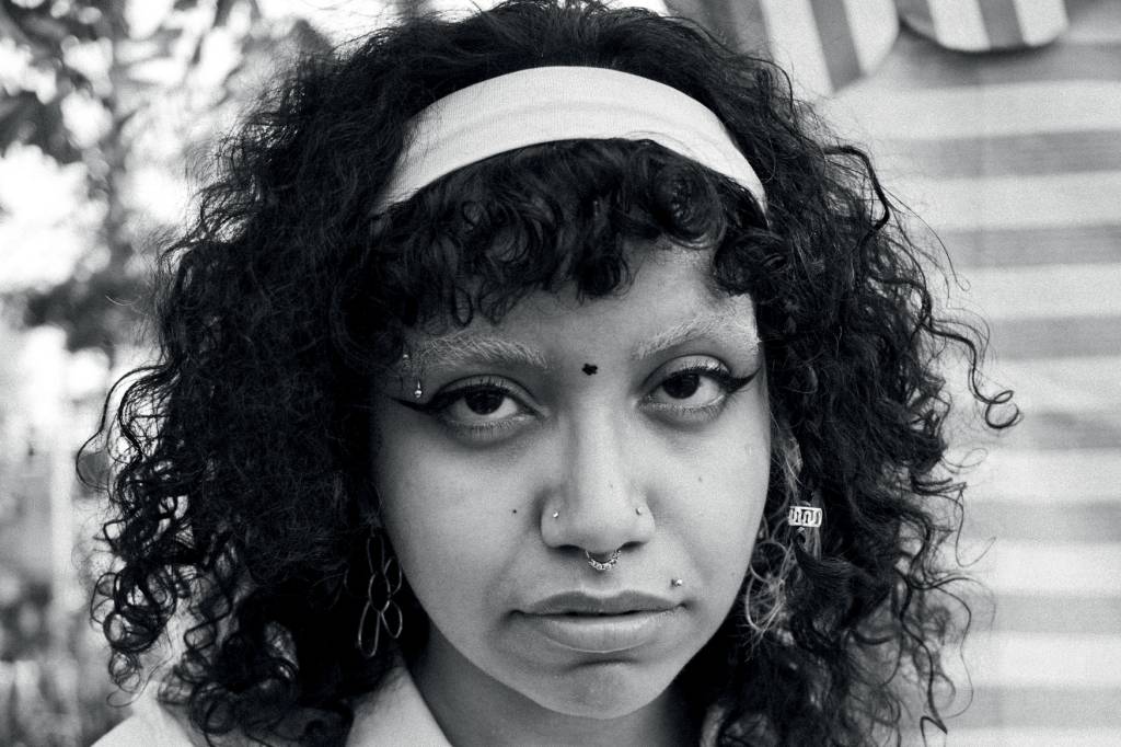 O olhar autoral da fotógrafa Joojlia para a vida e a moda