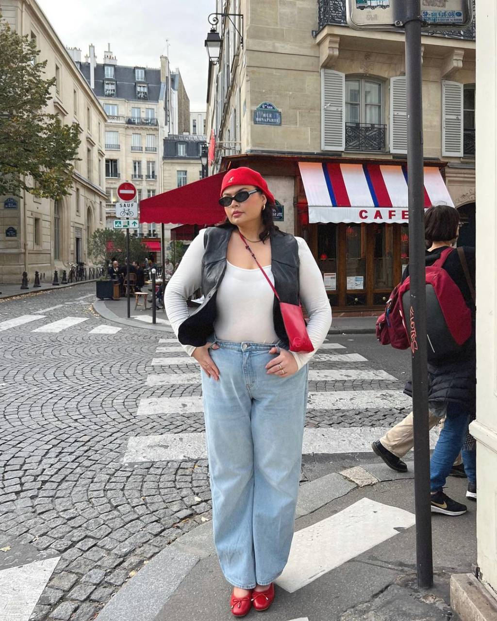 looks-com-colete-de-couro look com colete plus size