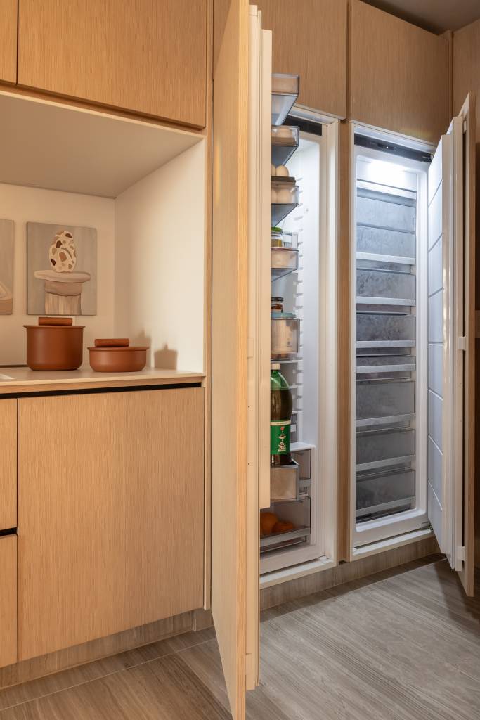 decoração-cozinha-geladeira 5 inspirações de geladeiras embutidas na marcenaria para a sua cozinha