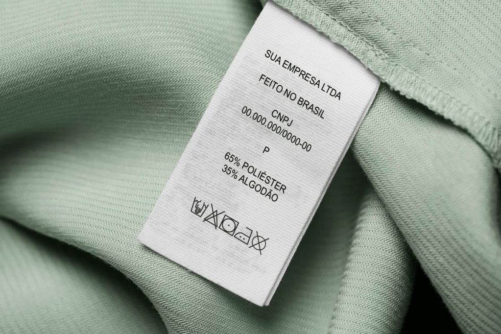 Aprenda a ler cada um dos símbolos da etiqueta de roupa