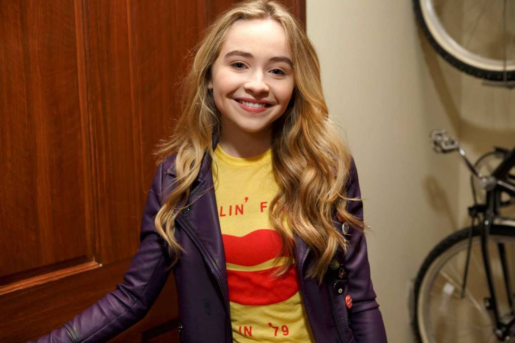 sabrina-carpenter-disney-atriz Sabrina Carpenter: 5 fatos sobre a nova promessa da música pop