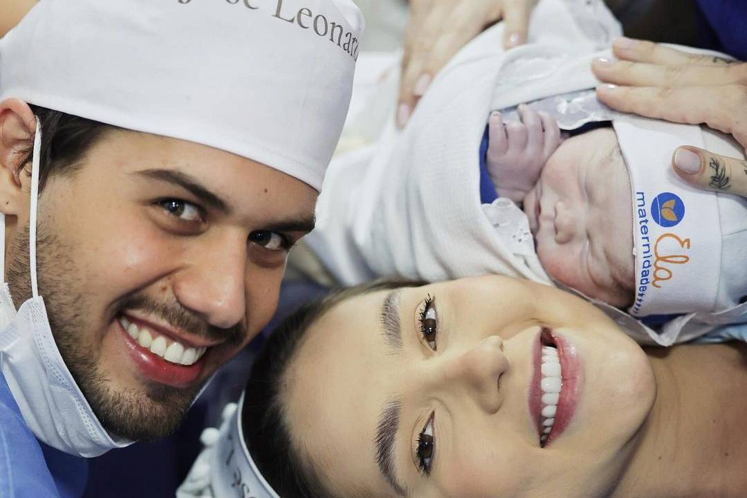Virginia conta com dois cirurgiões plásticos em seu parto