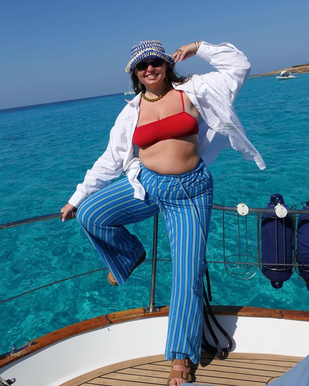 Cal&ccedil;a flare plus size