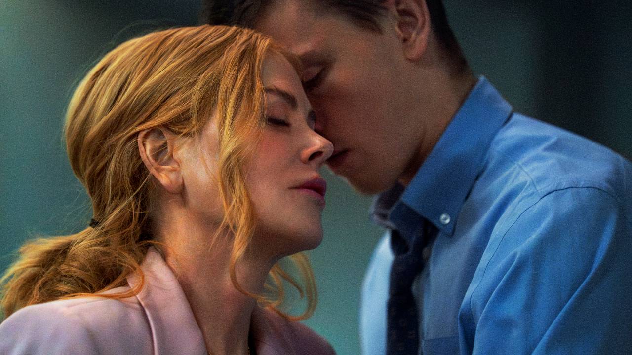 O filme, que estreia em 9 de janeiro nos cinemas, é um drama erótico com um enredo de tirar o fôlego
