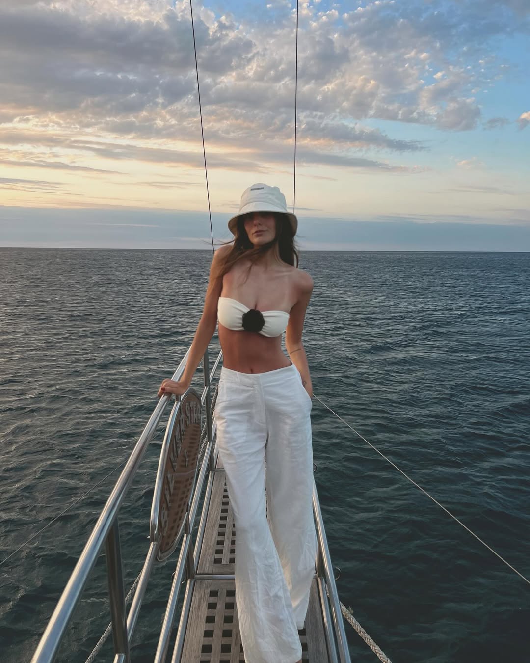 Look elegante com bucket