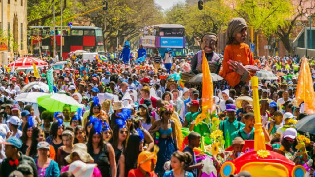 Bloquinho e sol: 4 dicas para cuidar da sua pele