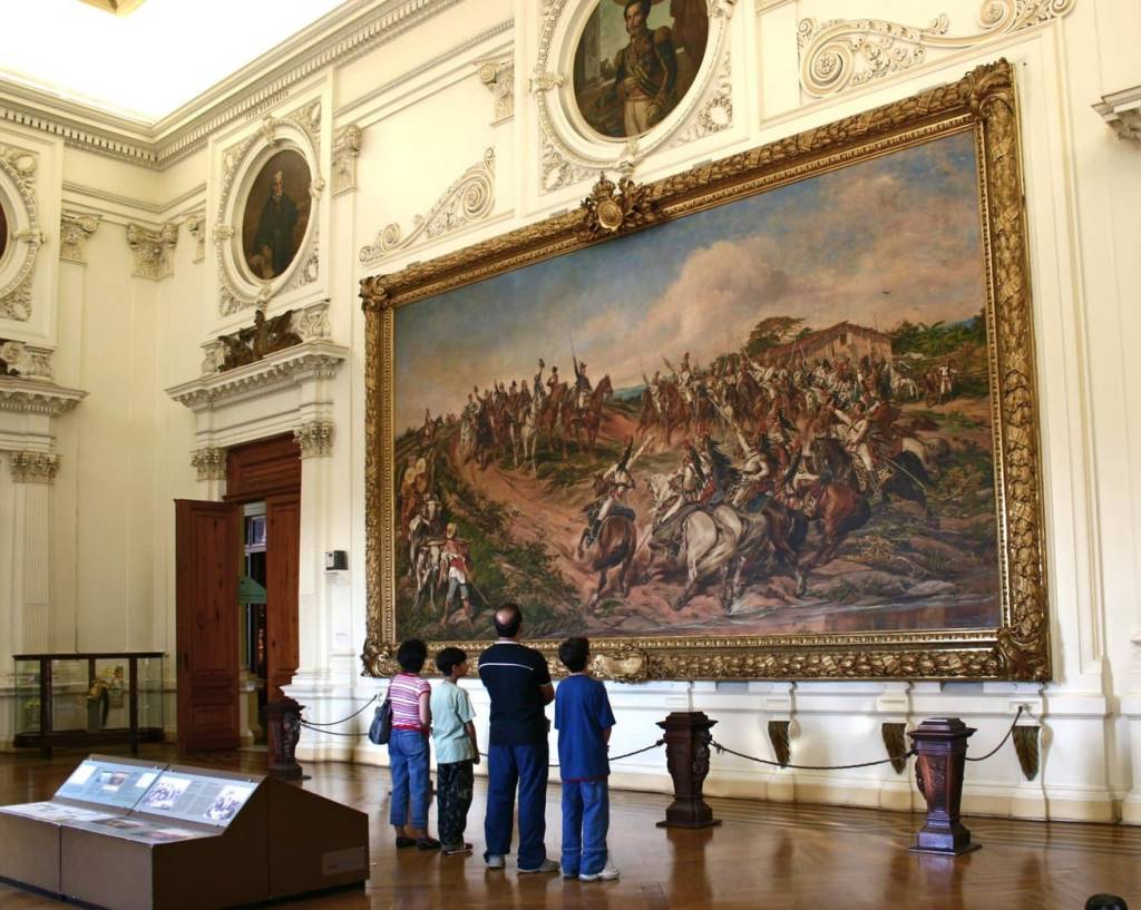 Para fugir do Carnaval: 4 passeios culturais em SP que saem até de graça