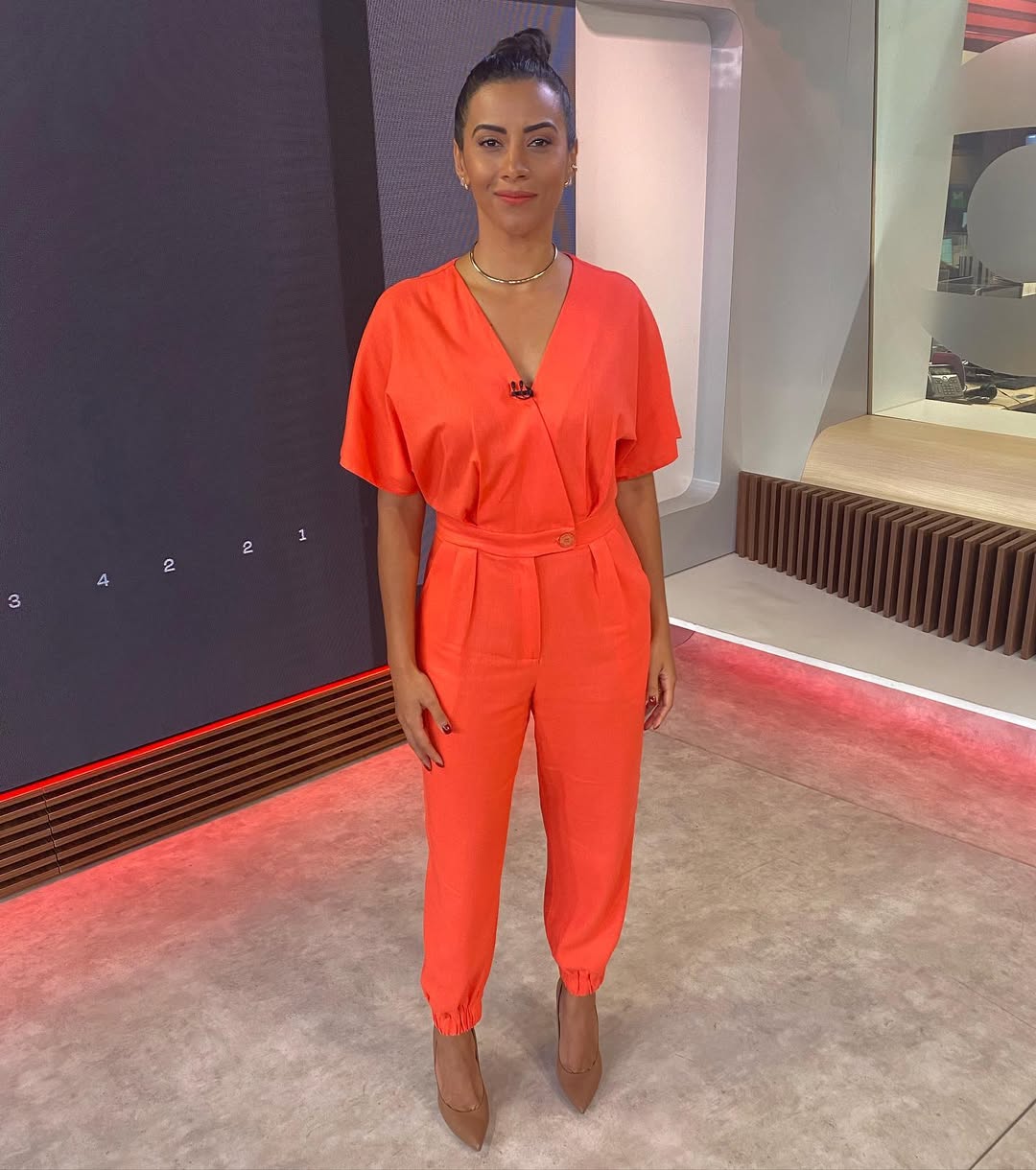 Aline Midlej &eacute; apresentadora na Globo