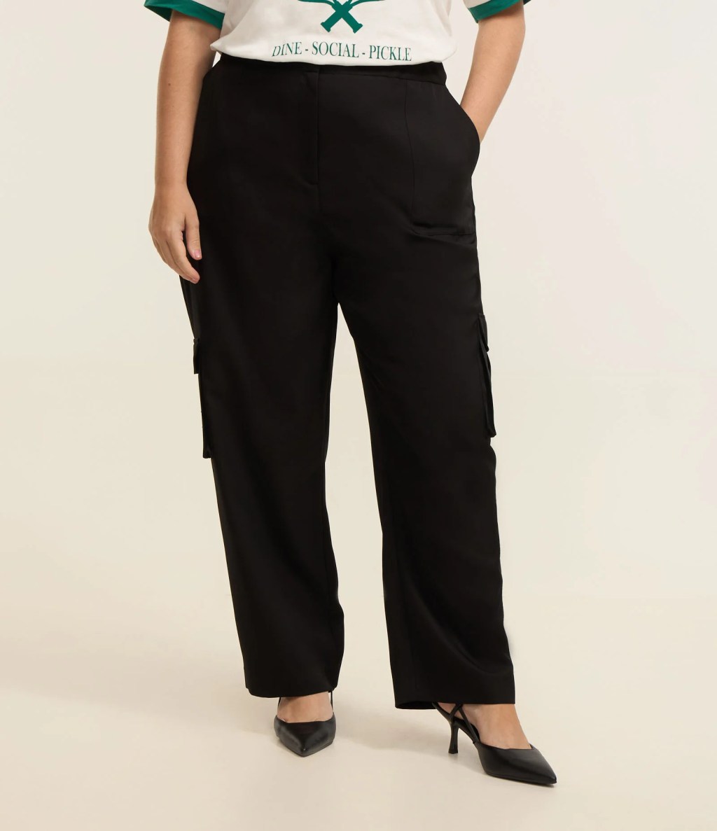 Calça cargo plus size