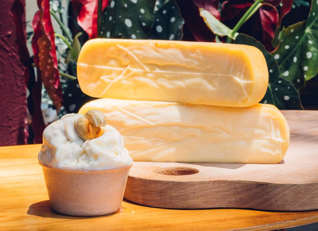 sorvetes-diferentoes-Queijo-da-Canastra Sorvete de Queijo da Canastra da Albero dei Gelati